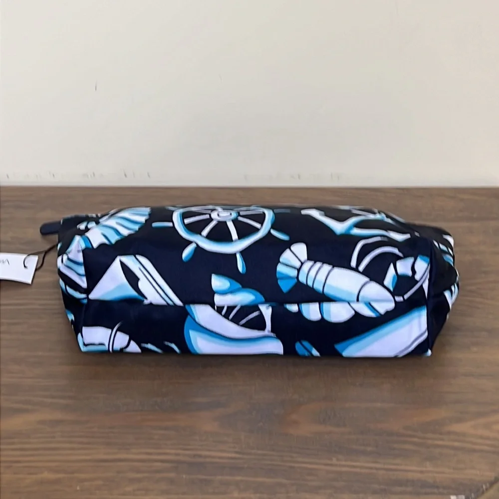 NEW Vera Bradley Lighten Up Grand Travel Cosmetic Bag in Shore Enough Pattern